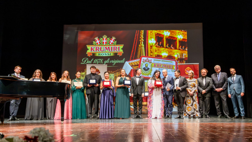 Forooz Razavi e Yeajin Jeon vincono il Premio E.L.I.