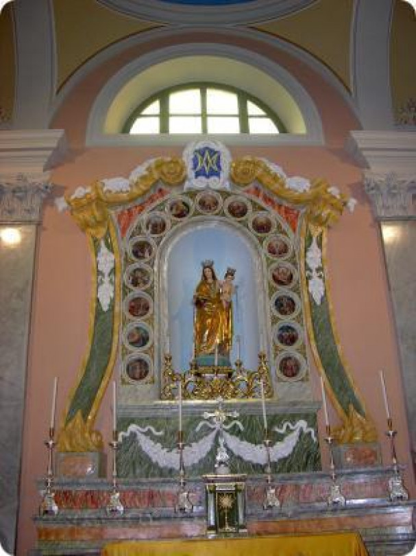 A Cantavenna due chiese sul culmine della collina e un appello pro restauri