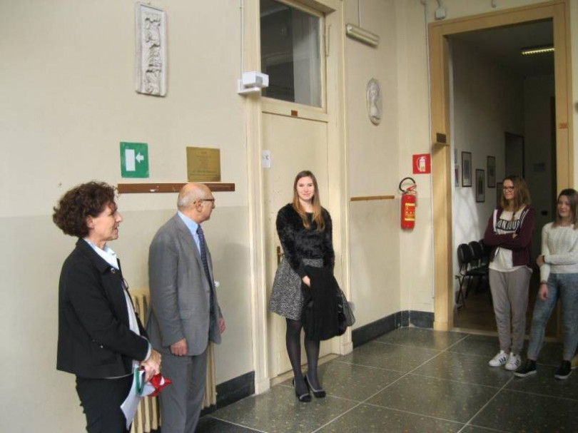 Un’aula del Leardi di Casale per la prof Mantegazza