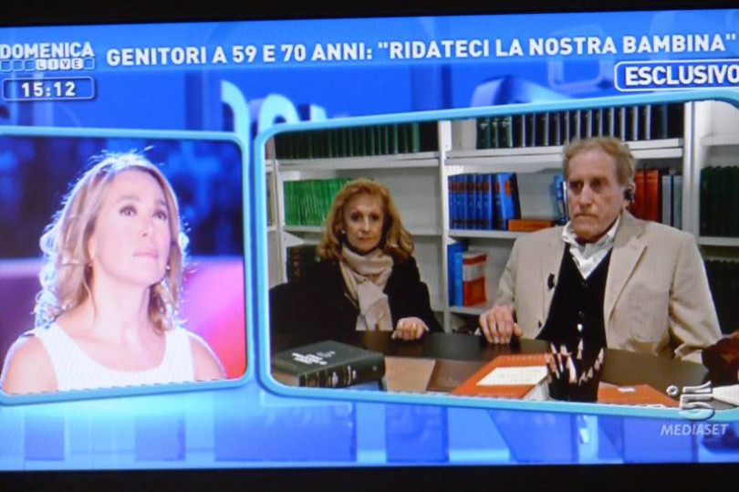 “Noi non ci rassegniamo!”. I Deambrosis dalla D’Urso: «Contro di noi solo pregiudizi»