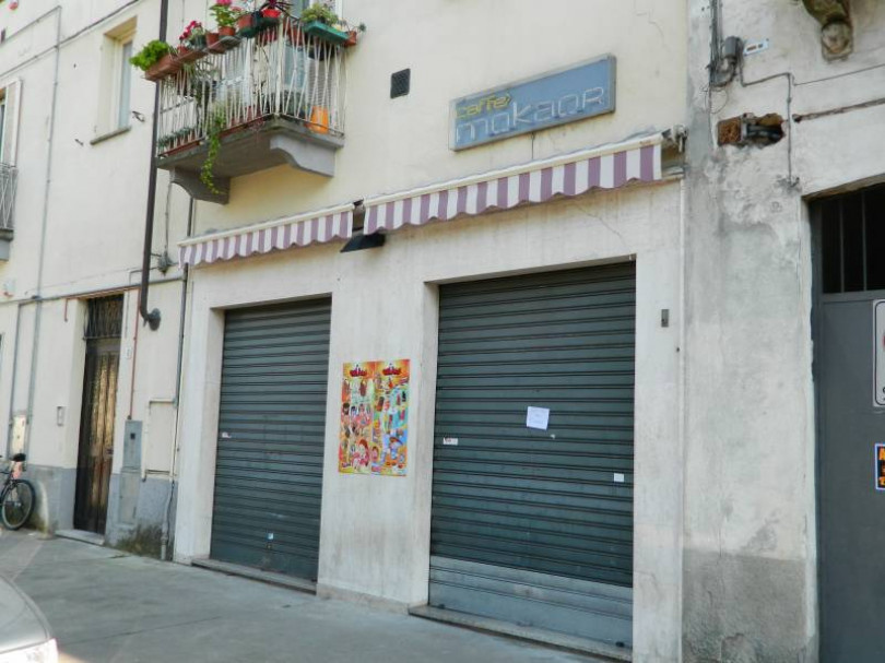 Questo bar è stato chiuso... per furto