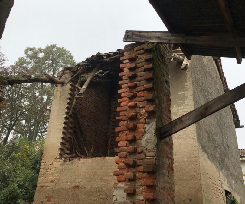 Crollo abitazione a Giarole: nessun ferito