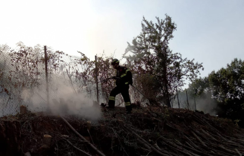 Incendio nelle campagne di San Maurizio di Conzano