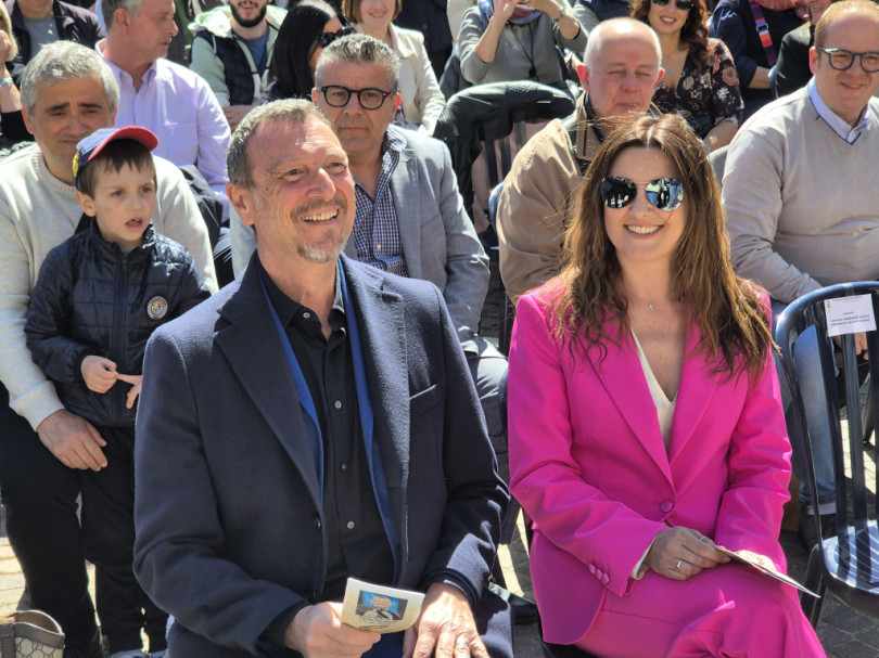 Amadeus diventa...vignalese e grida 