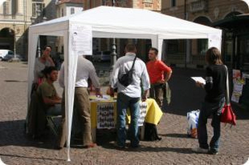 Casale: quasi 600 firme per il Vaffa-Day di Grillo