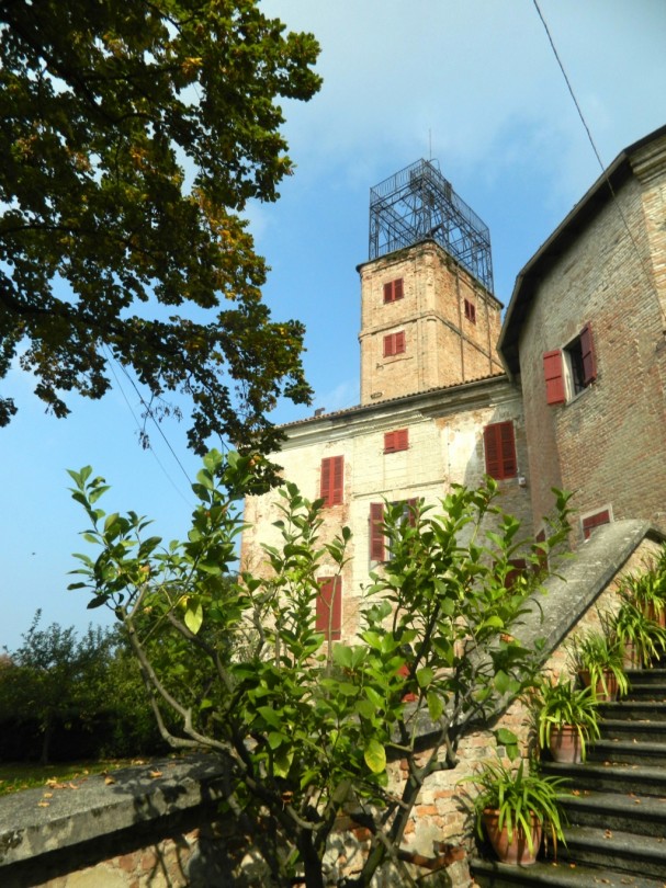 A... Robella d'Asti, nell'antico castello