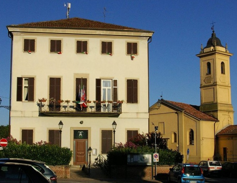 Mirabello, gli inquilini ATC protestano in Municipio