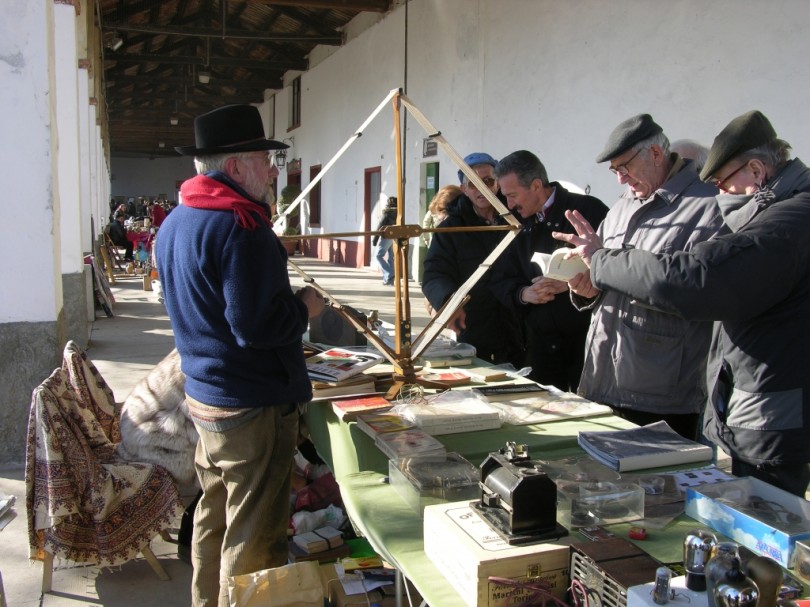 L’antiquariato a Moncalvo: appuntamento sotto i portici di piazza Carlo Alberto e in piazza Garibaldi