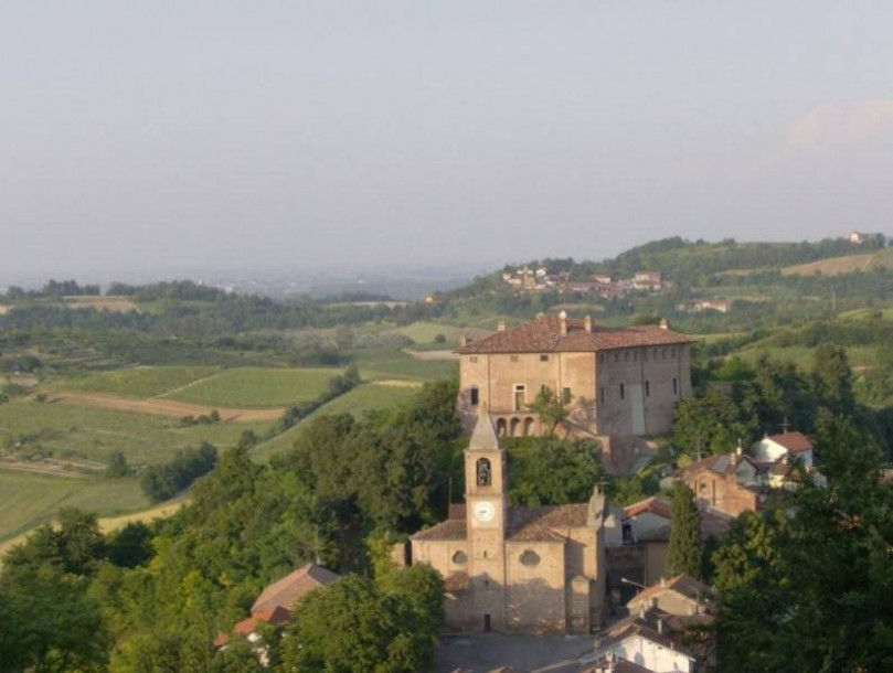 Solonghello: rubati televisore, soldi e alimenti