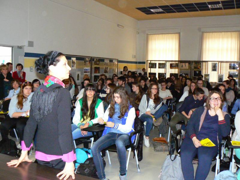 Don Chisciotte, divertimento positivo e sano con Liliana Cosi