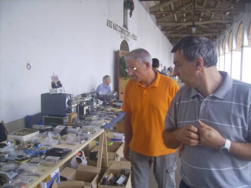 Domenica culturale con Castelli Aperti, antiquariato e visite alle Case Museo