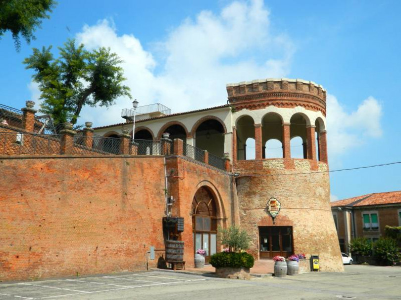 Viaggio a Moncalvo nei sotterranei del Castello