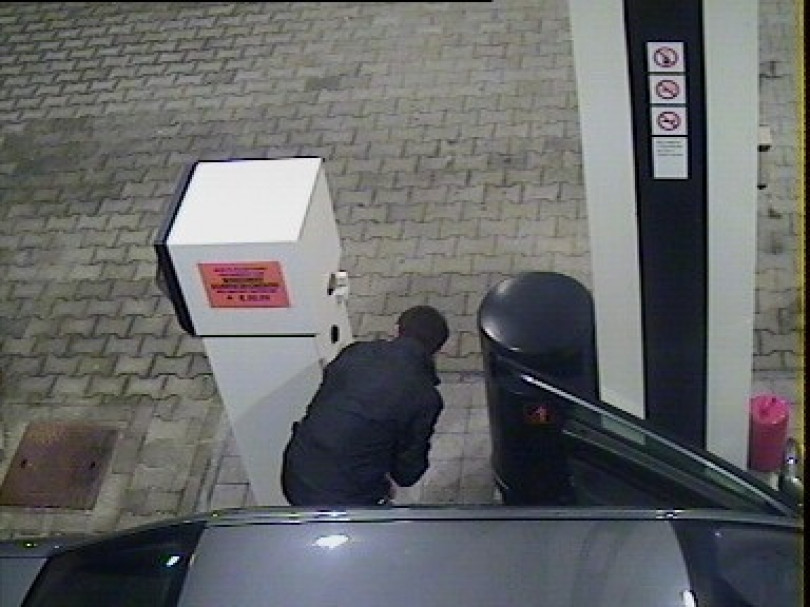 Rubavano carburante e attrezzi da lavoro: rinviati a giudizio due 