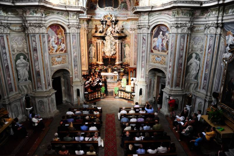 Incontro con Vittorio Sgarbi per Santa Caterina e Anne D’Alençon