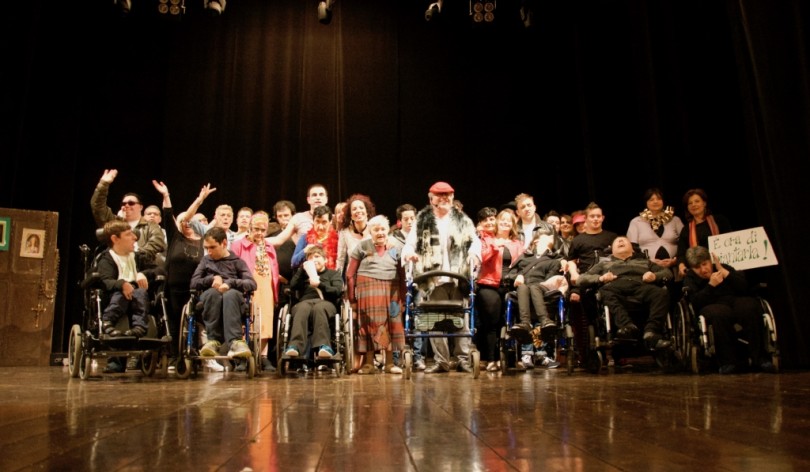 Pizzeria “Asportando Godot”: “I fuori di ... testo” al Municipale con la nuova produzione