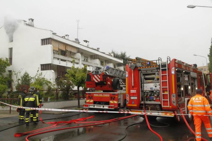 Tragedia a Trino: pensionata muore nell'incendio della sua abitazione
