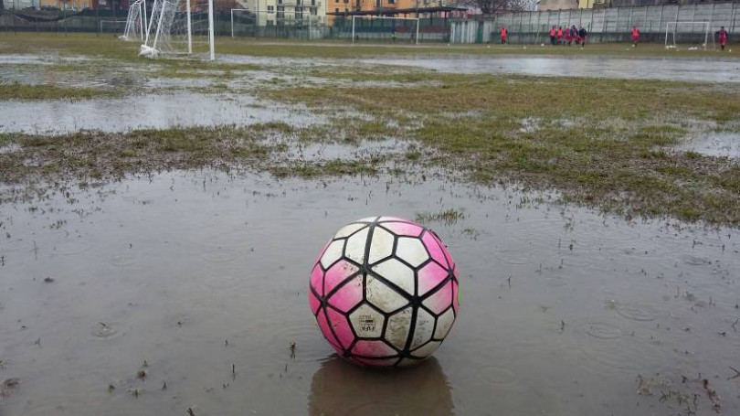 Calcio, vince la pioggia e perde il Casale. Molte partite rinviate e sospese per il maltempo<b>TUTTI I RISULTATI</b>