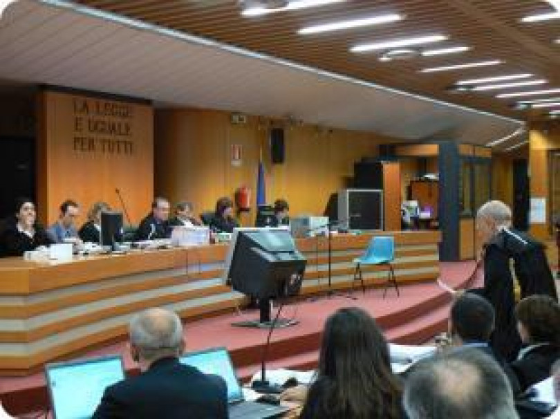 Maxiprocesso Eternit: la difesa degli imputati chiede lo spostamento a Genova