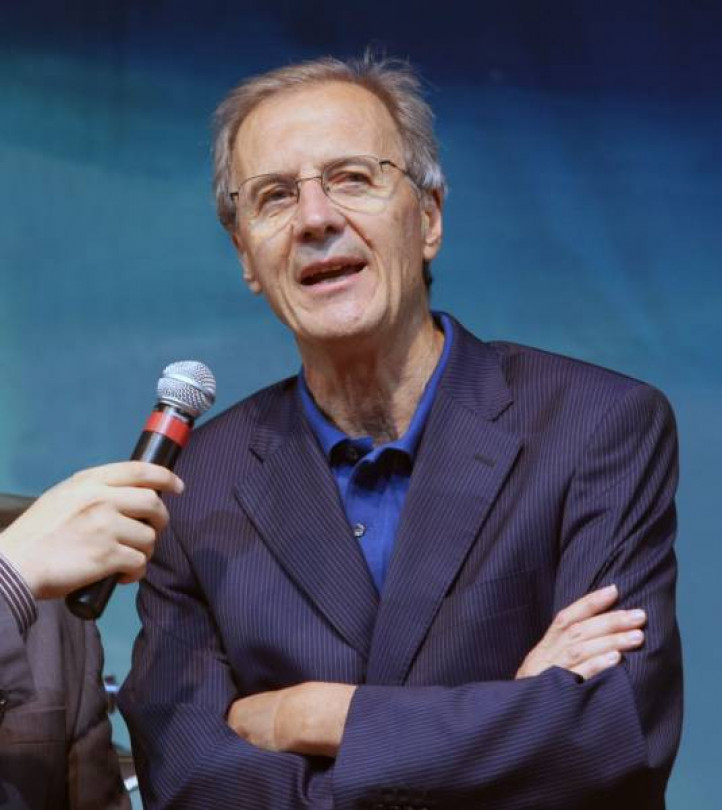 Il sindaco di Casale Demezzi: «È d'obbligo valutare attentamente l'offerta di Schmidheiny»