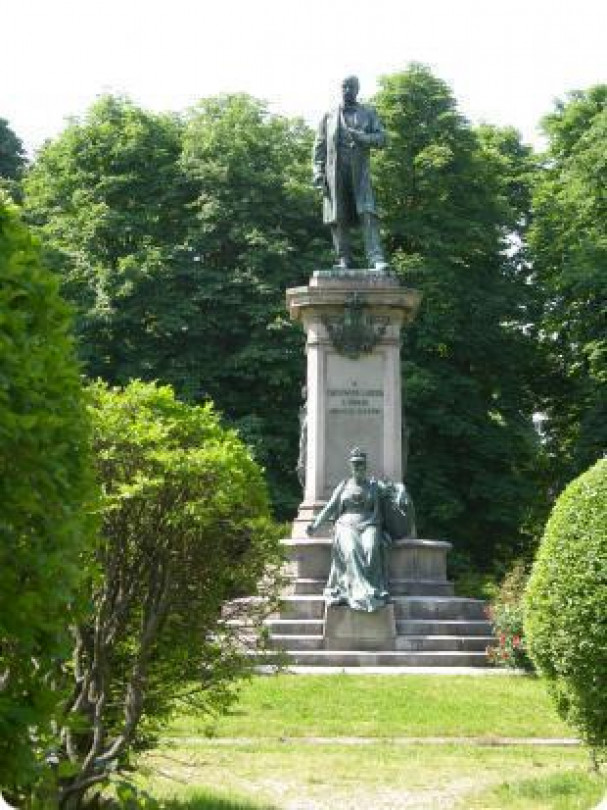 Roberto Coaloa dedica una “lectio” a Giovanni Lanza.
