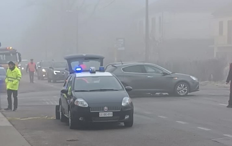 Scontro tra auto sulla provinciale della Valcerrina