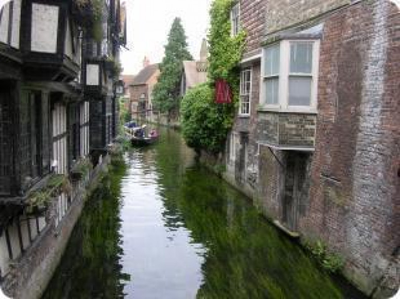 Nel verde Kent - Medioevo a Canterbury - Leeds, castello di favola - Un tassidermista di Moncestino - Preambolo nel Mare del Nord e il castello di Amleto