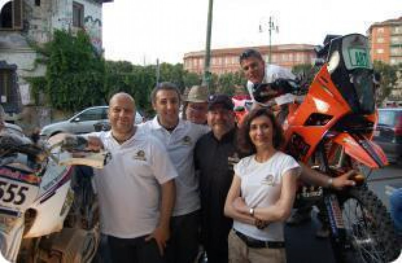 Casalese archeo inviata al Rally dei Faraoni (nel nome di Vidua) - Rportage culturali durante e al termine delle tappe