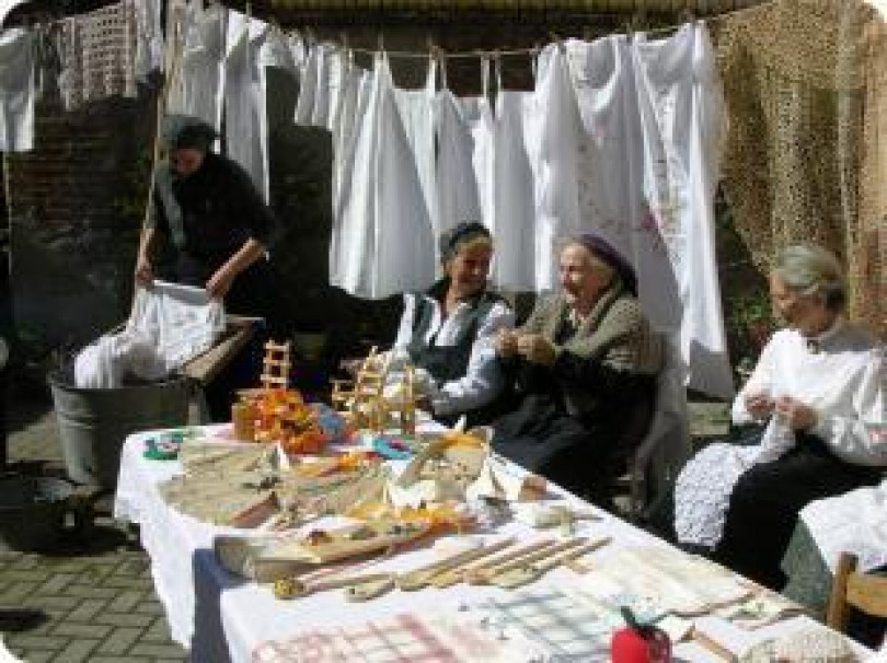 Successo degli antichi mestieri e di Resurrexit