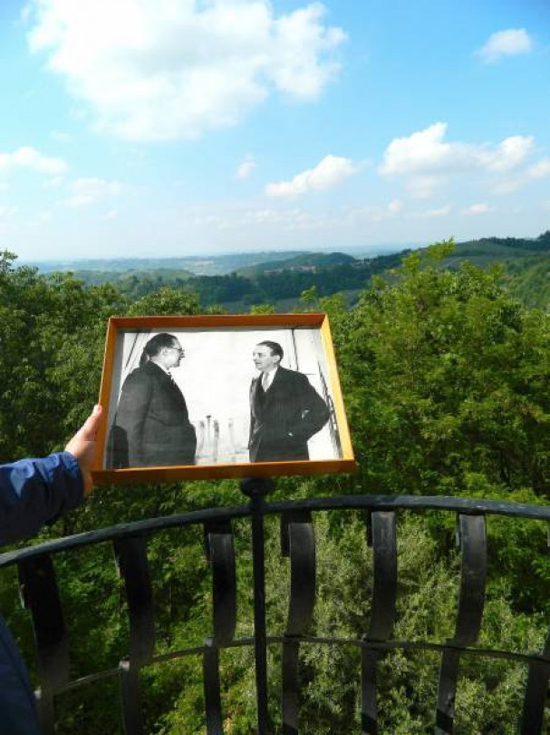 Viaggio d'autore a Crea per uno storico incontro