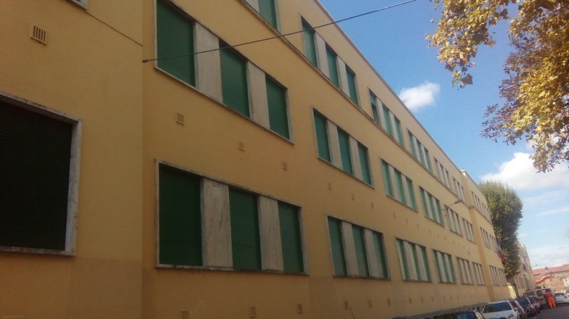 Quattrocento nuovi serramenti. Maquillage alla 