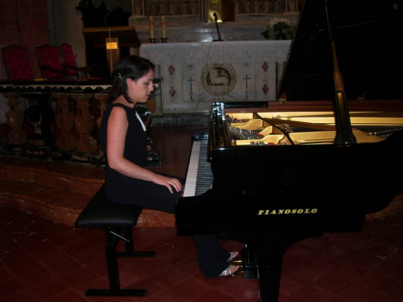 Interprete per Armonie domenica a Ozzano: Beatrice giovane talentuosa