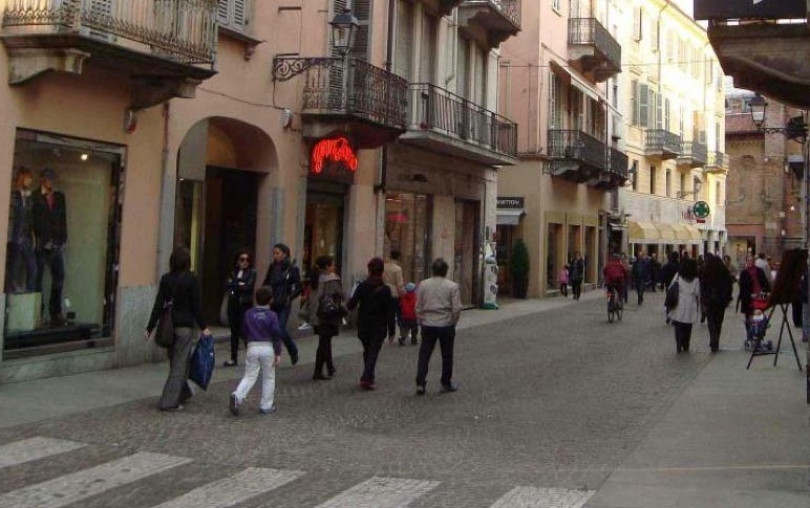 Prorogato fino al 10 dicembre il bando per la riqualificazione dei negozi di vicinato