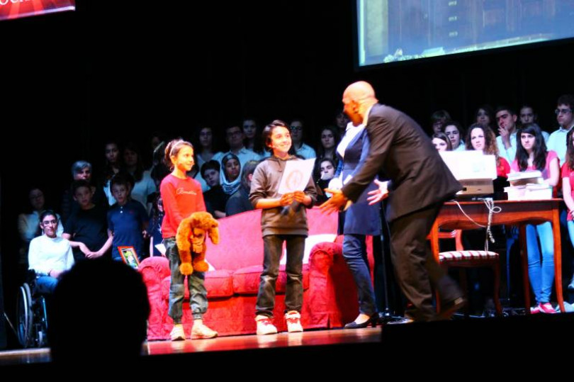 Il Municipale si riempie tre volte in un giorno per “La vita in gioco”