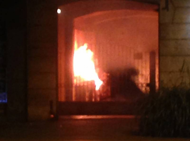 Sterpaglie in fiamme, cassonetti incendiati: tanti i soccorsi dei Vigili del Fuoco