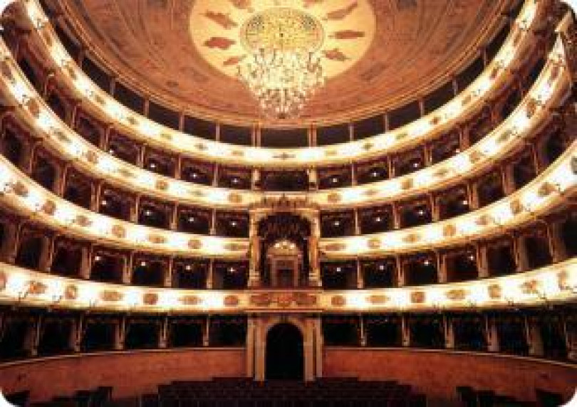 Casale presenta la stagione teatrale - Anteprima venerdì 9 novembre col musical Peter Pan