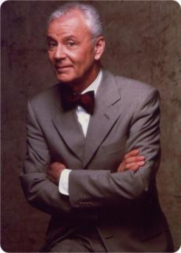 Paolo Poli lunedì 21 dicembre a Teatro con i 