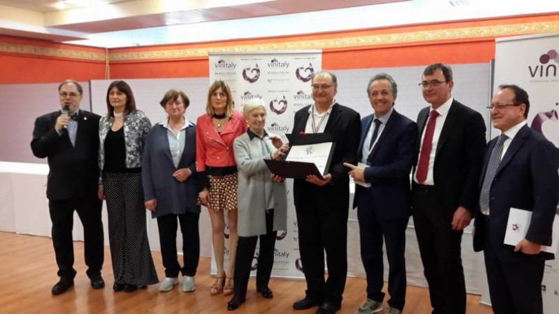 Vinitaly, il premio Cangrande va all'azienda Davide Beccaria di Ozzano