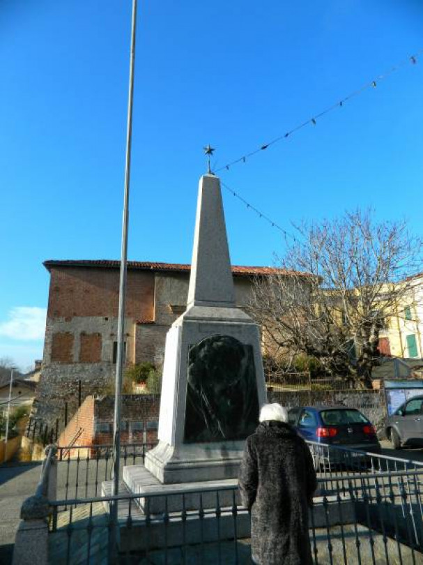 Tre monumenti ai Caduti e un Parco della Rimembranza