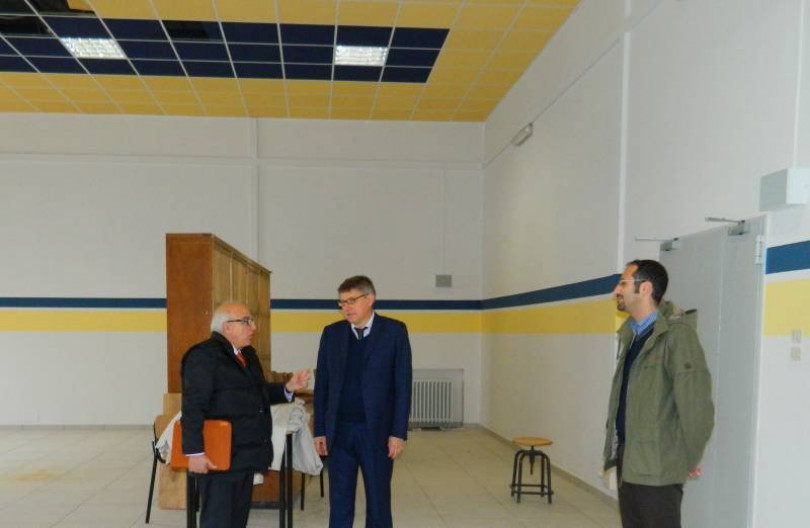 Il provveditore Meduri in visita alle scuole casalesi: «Insegniamo ai ragazzi a difendersi»