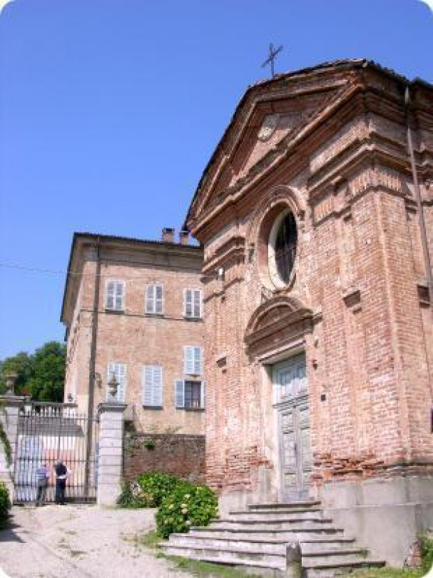 Al castello con Garibaldi e i “Cacciatori delle Alpi” -  Lapide svelata (forse, grazie a due storici) - Location di charme