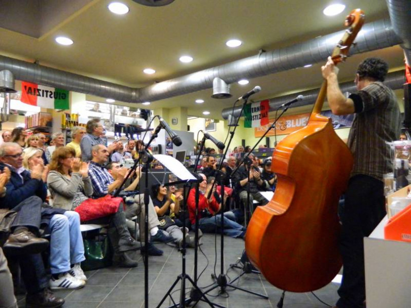 Là dove il Blues risuona! Il finale di “Book&Blues” con Paolo Bonfanti e Fabio Treves, ospite a sorpresa