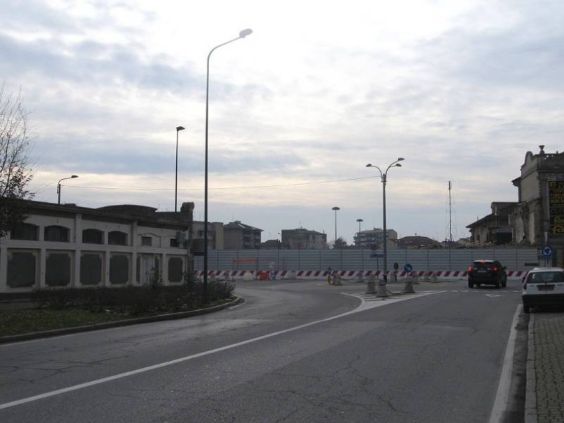 Oltreponte: circonvallazione e tratti chiusi in via Adam? Nel frattempo è stata abbattuta l'ex Demar