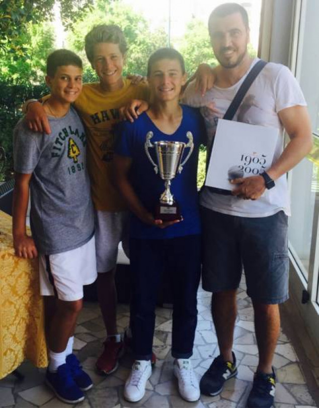 Tennis, a Napoli l'under 16 maschile della Canottieri è seconda