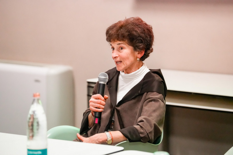 Sciatrice, giornalista e mamma di Federica Brignone: il libro di Ninna Quario