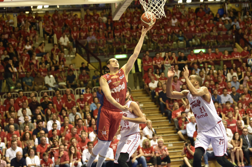 Vince in rimonta Trieste che la spunta soltanto nell'ultimo quarto contro un'ottima Novipiù: 83-79