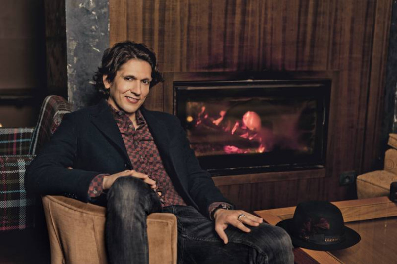 La musica: contro la violenza! Meta canta contro l’amianto per “Casale, la città capace di rinascere”