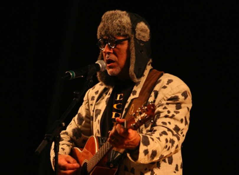 Lo spumeggiante spettacolo di Pippo Romano a Vignale dal Vivo