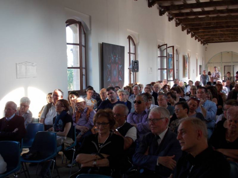 Nella sua Trino Alessandra Comazzi racconta 60 anni di televisione italiana