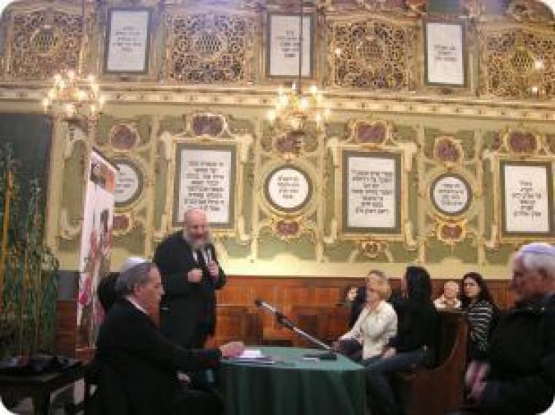 OyOyOy, inizio (con una rivelazione di Inge Feltrinelli) e programma completo