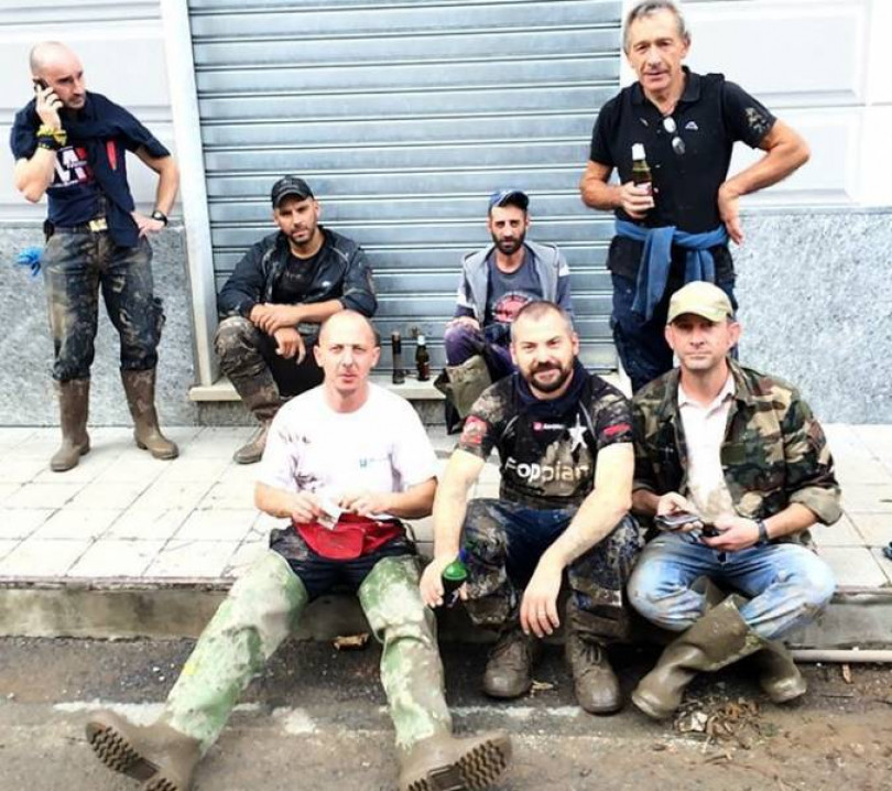 Alluvione: da Novi Ligure pazienti trasferiti a Casale. Monferrini volontari per spalare il fango